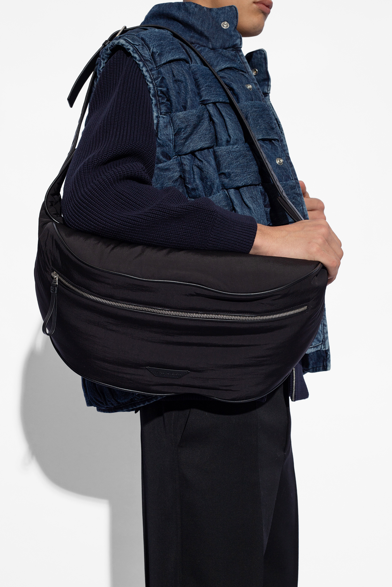 ショルダーバッグ BOTTEGA VENETA BLACK FABRIC BELT BAG Bottega Veneta® Men's Diago Belt Bag in Black. Shop online now.